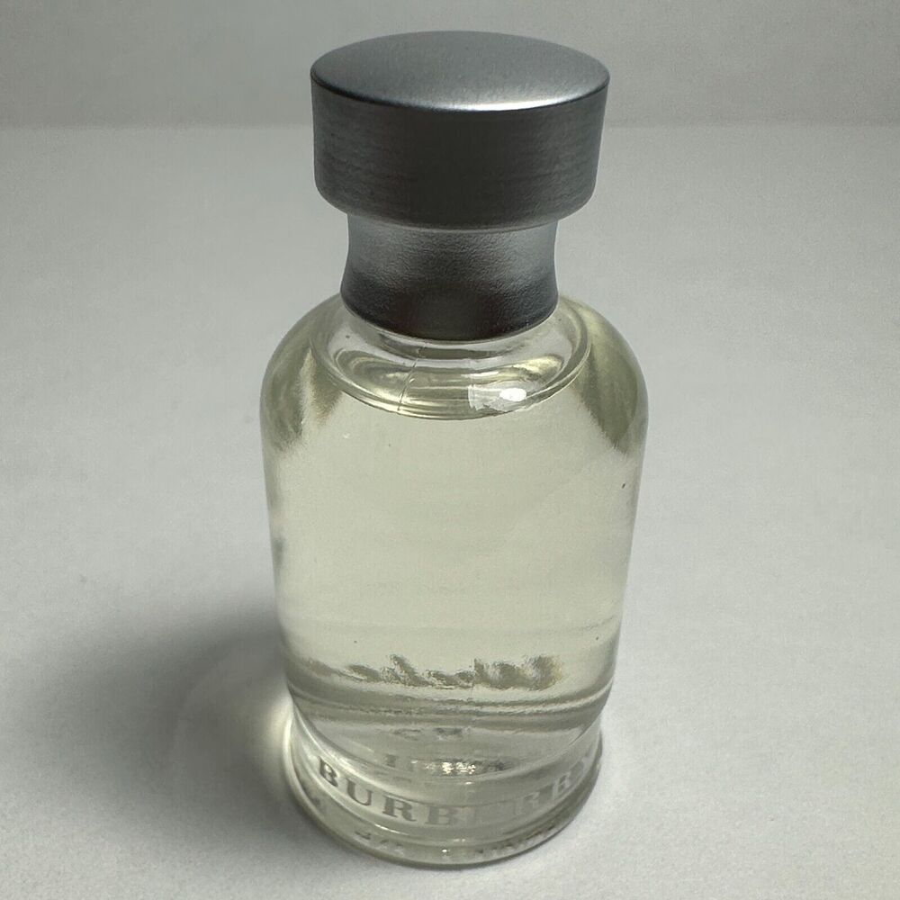Men's Burberry Weekend by Burberry Cologne Mini Travel Size 4 ml